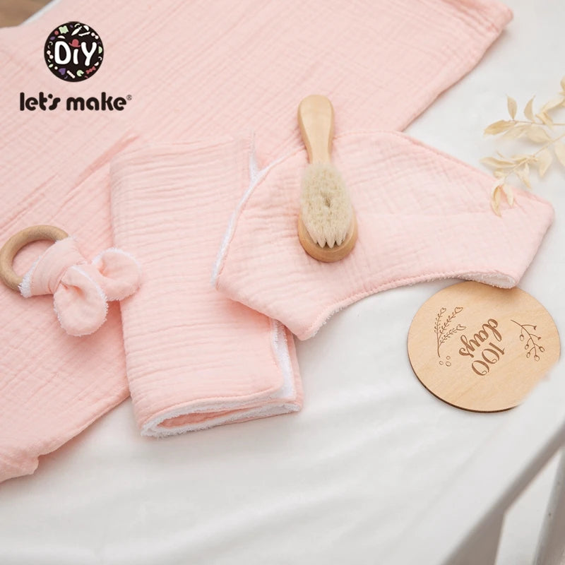 Baby Bath Toy Set Cotton Blanket Saliva Towel Rabbit Bracelet Gift