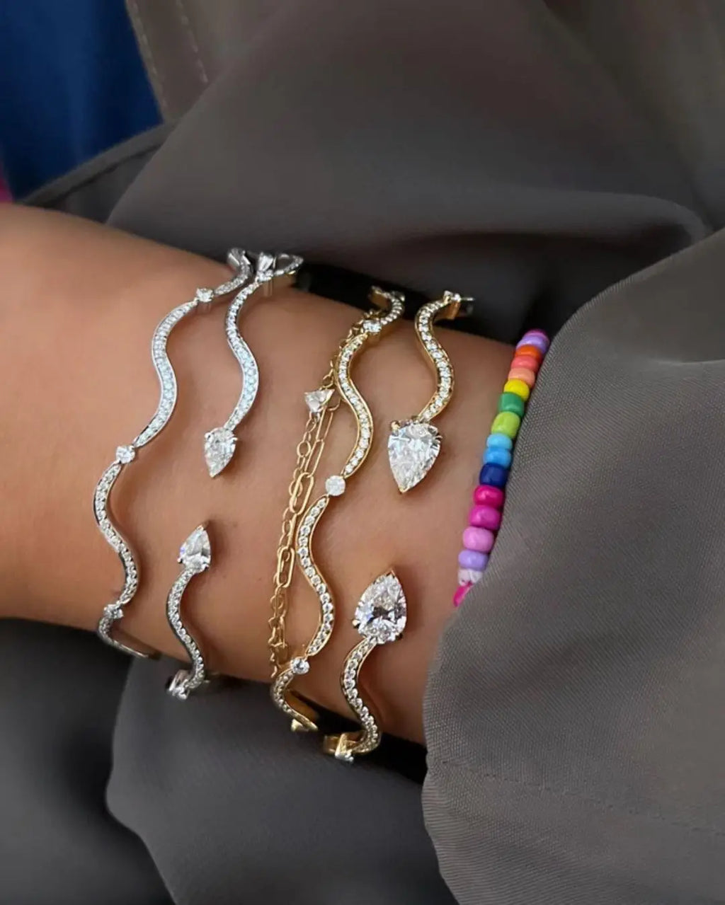 Personality Wave Shape Bangles 58mm Cubic Zirconia Brass Gold/Platinum Plated Bracelet