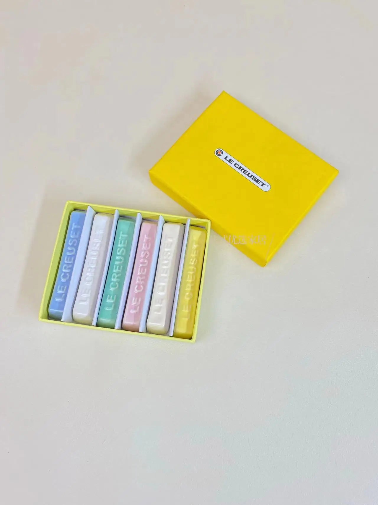 LE CREUSET Rainbow Ceramic Chopsticks Set Gift Box Colorful Tableware Kitchen Dining Accessories