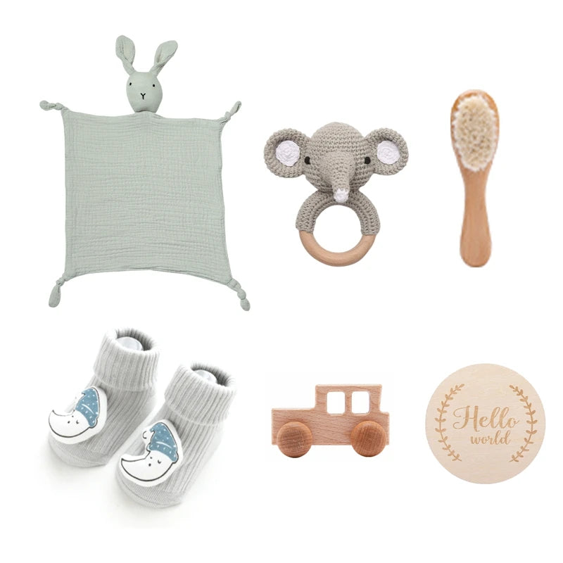 Baby Bath Set Cotton Blanket 7PCS Gift Box Wooden Crochet Rattle Brush Bracelet Towel For Baby Shower Gift