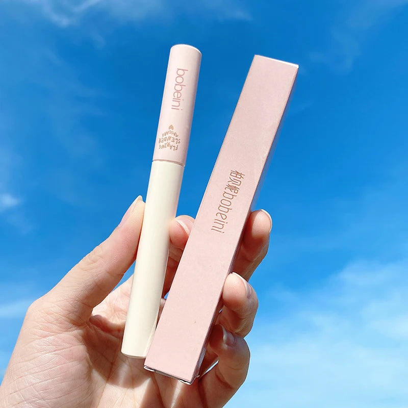 Waterproof Mascara is long-lasting and non-smudge