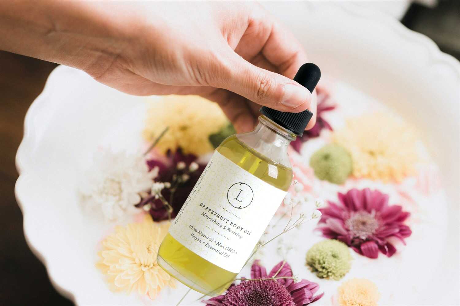 Grapefruit Moisturizing Body Oil